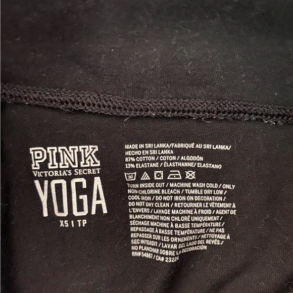 Victoria Secret Pink black sequin logo yoga leggings size XS - Picture 3 of 5